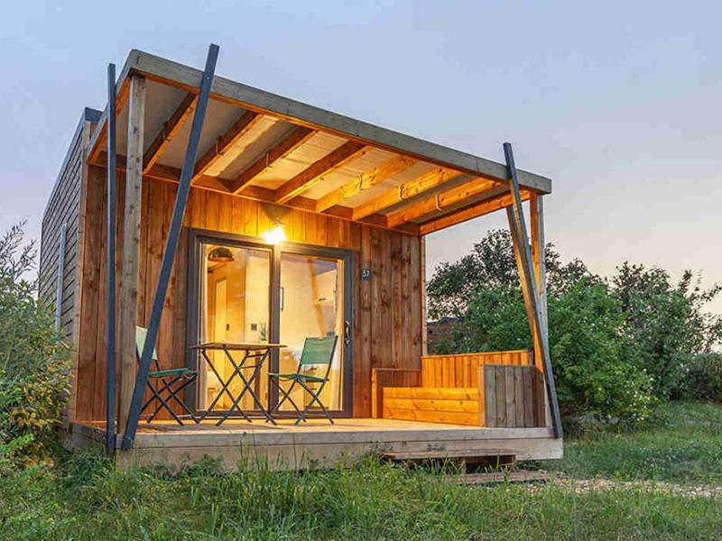 Camping Les Perouses 4*